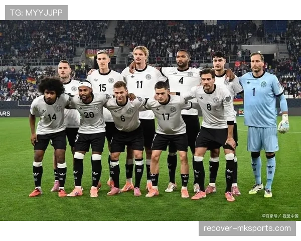 斯洛伐克历史首度闯入世界杯16强，状态回升引关注